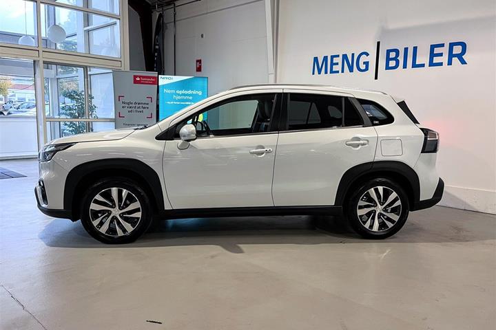 Hvid Suzuki S-Cross fra 2022