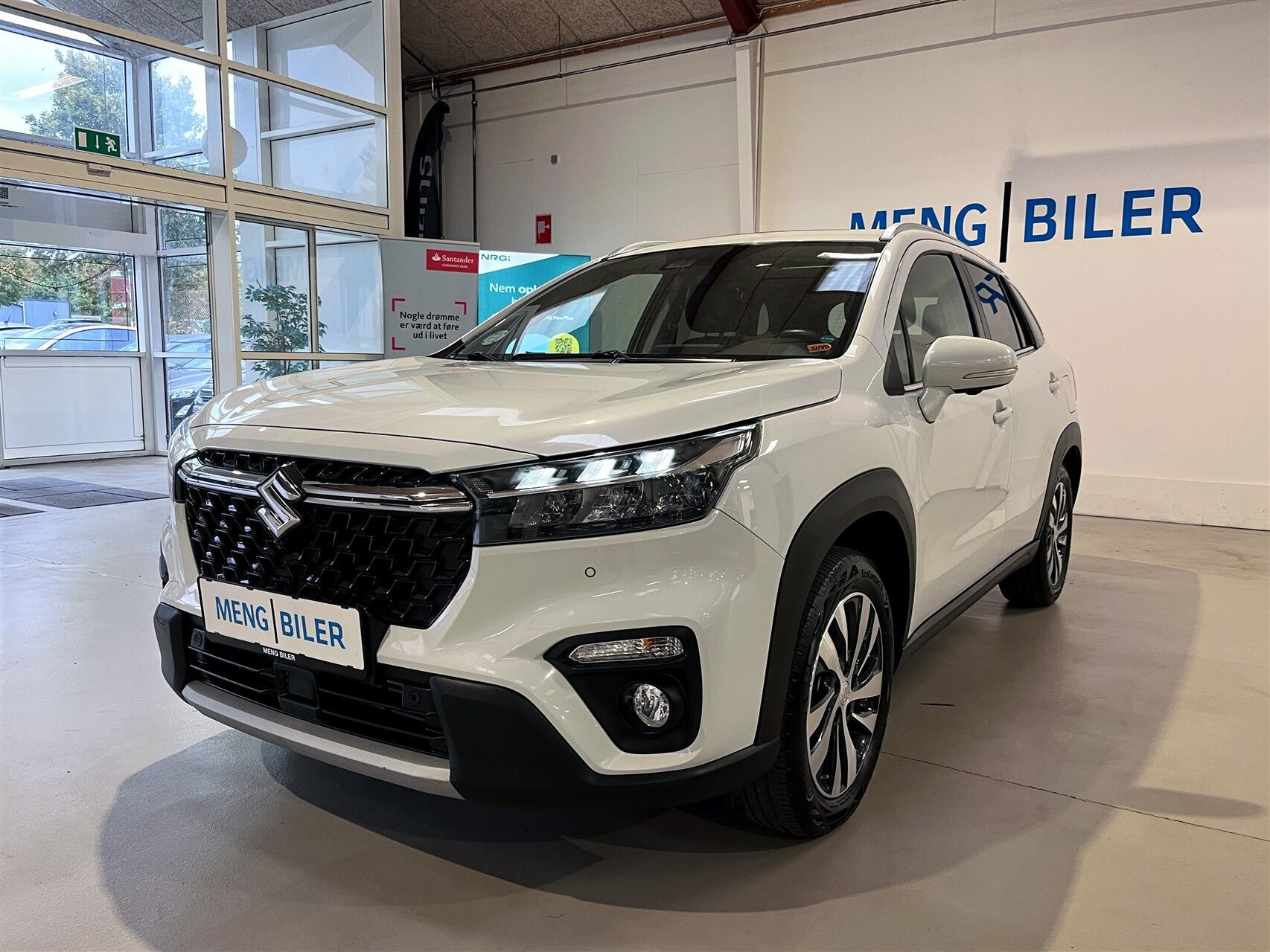 Hvid Suzuki S-Cross fra 2022