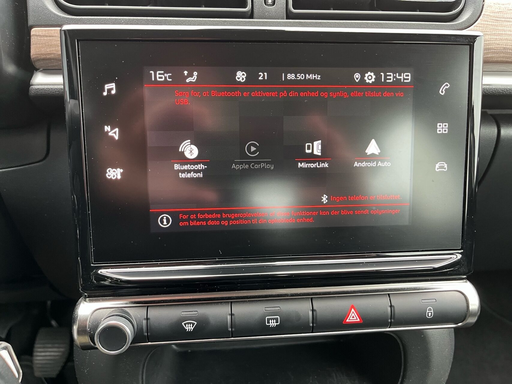 Grå Citroën C3 fra 2024
