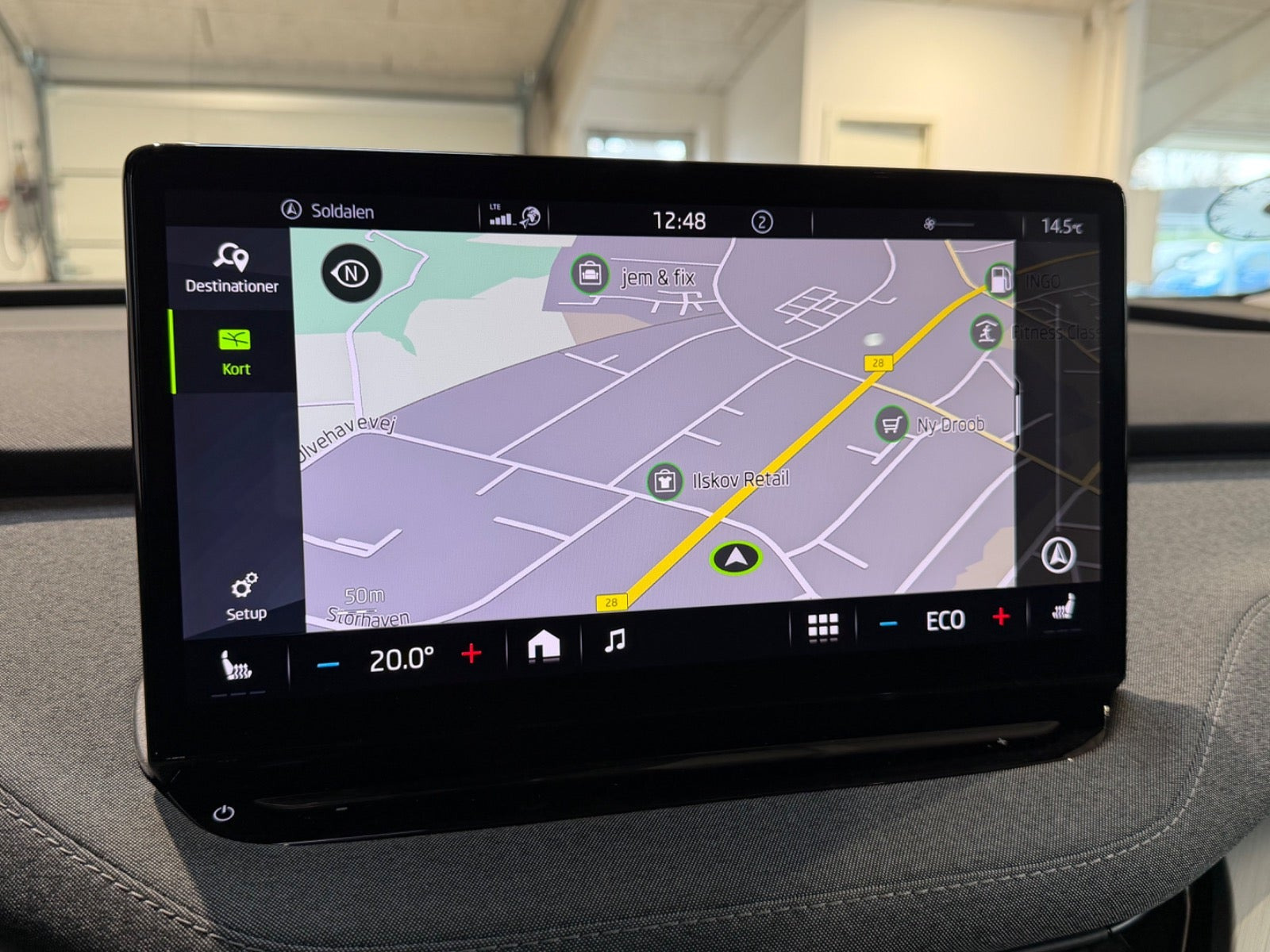 Sort Skoda Enyaq fra 2023