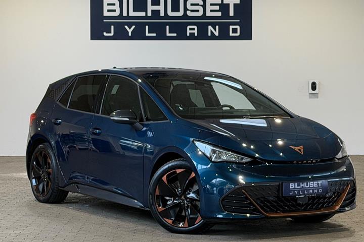 Blå Cupra Born fra 2023