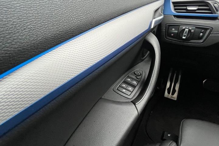 Grå BMW X2 fra 2022
