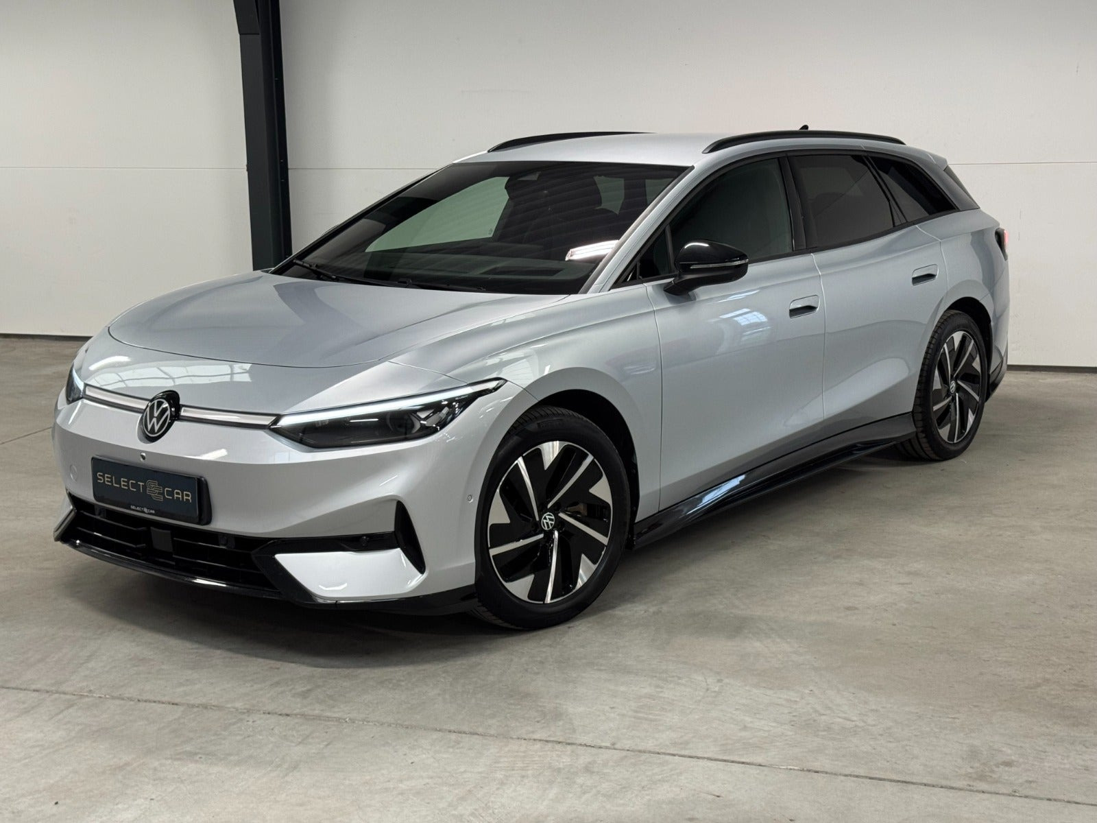 Sølv VW ID.7 fra 2025