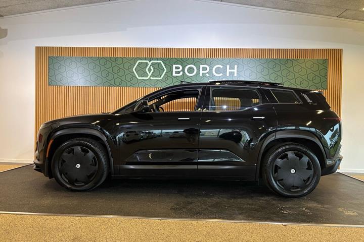 Sort Fisker Ocean fra 2023