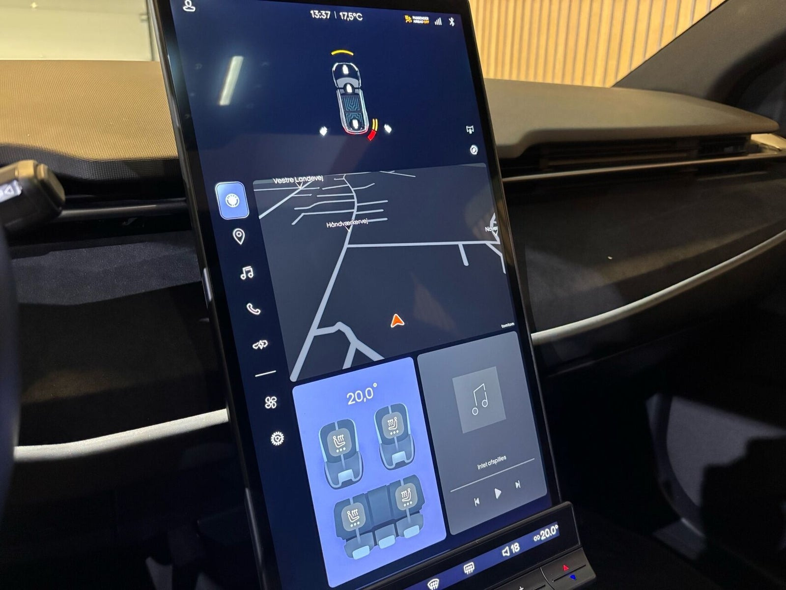 Sort Fisker Ocean fra 2023