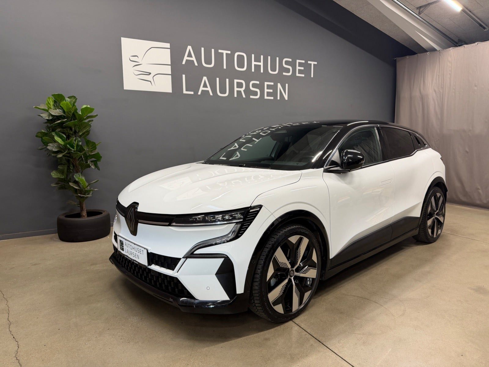 Renault Megane E-Tech 60 Techno