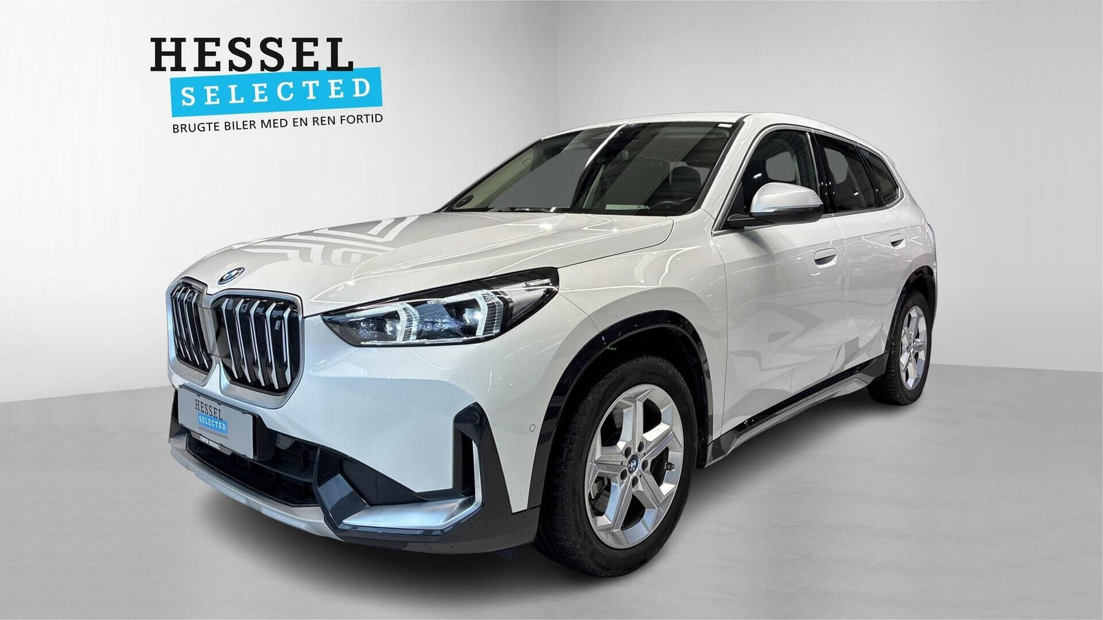 BMW iX1 xDrive30 X-Line