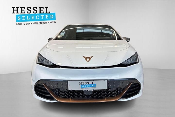 Hvid Cupra Born fra 2023