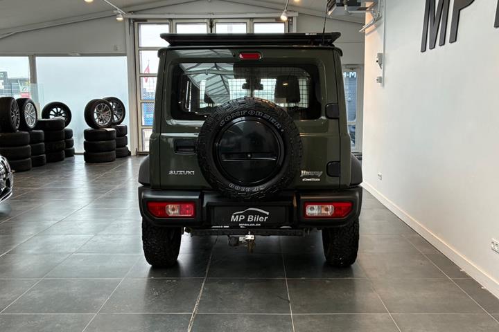 Grøn Suzuki Jimny fra 2022