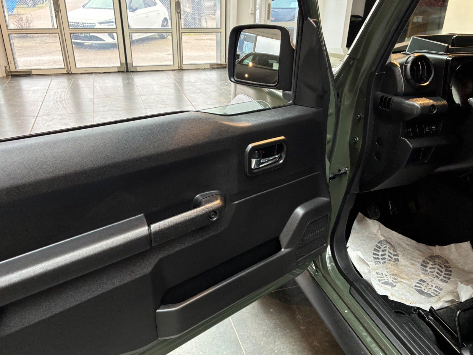 Grøn Suzuki Jimny fra 2022
