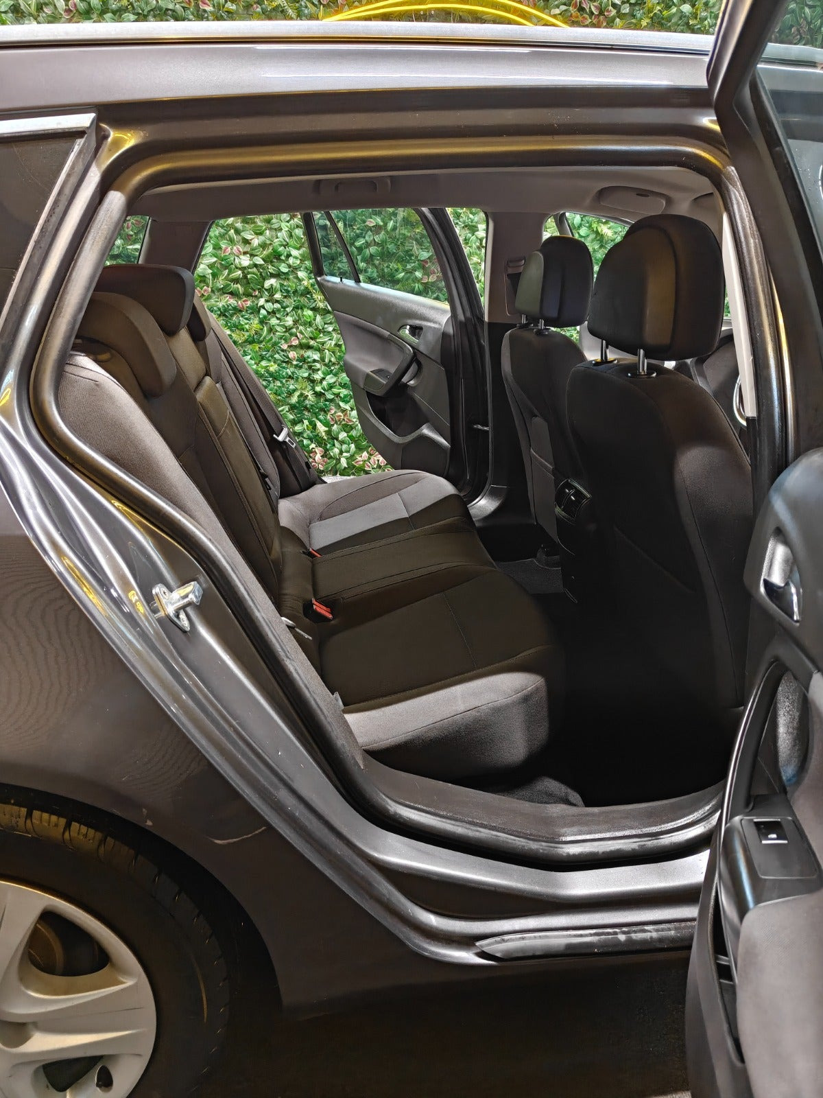 undefined Opel Insignia fra 2010