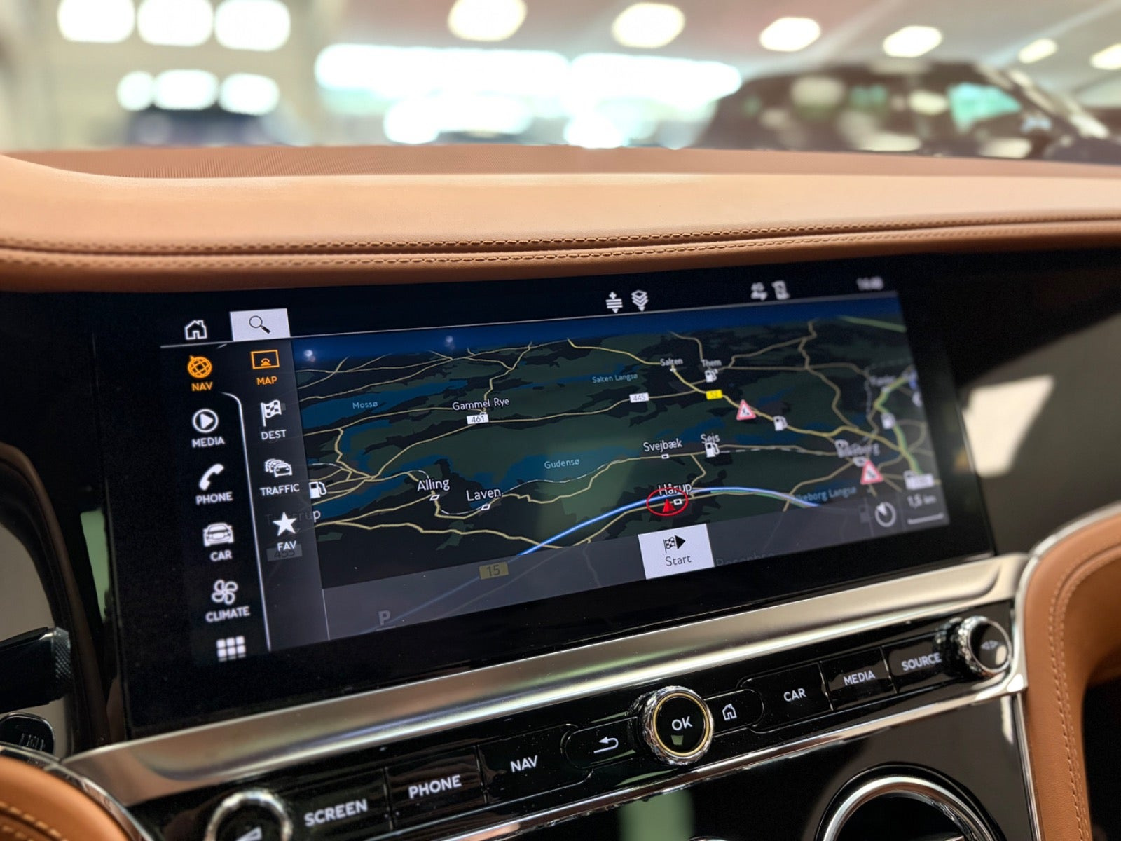 Blå Bentley Continental GT fra 2020