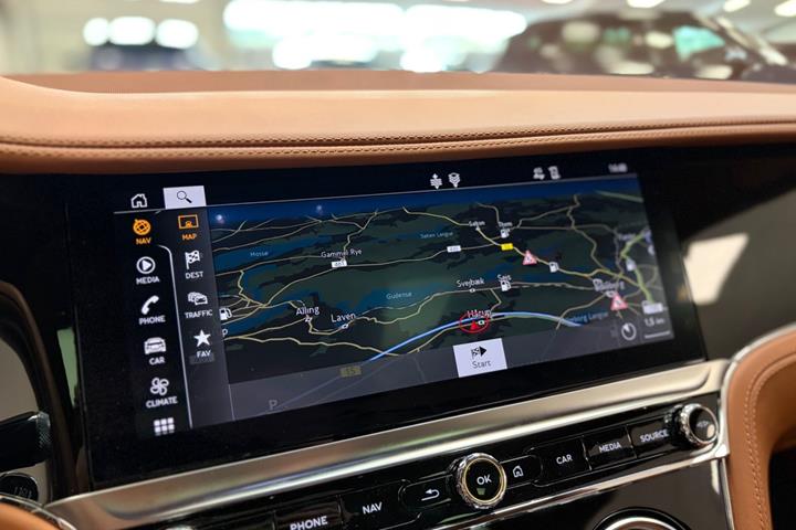 Blå Bentley Continental GT fra 2020