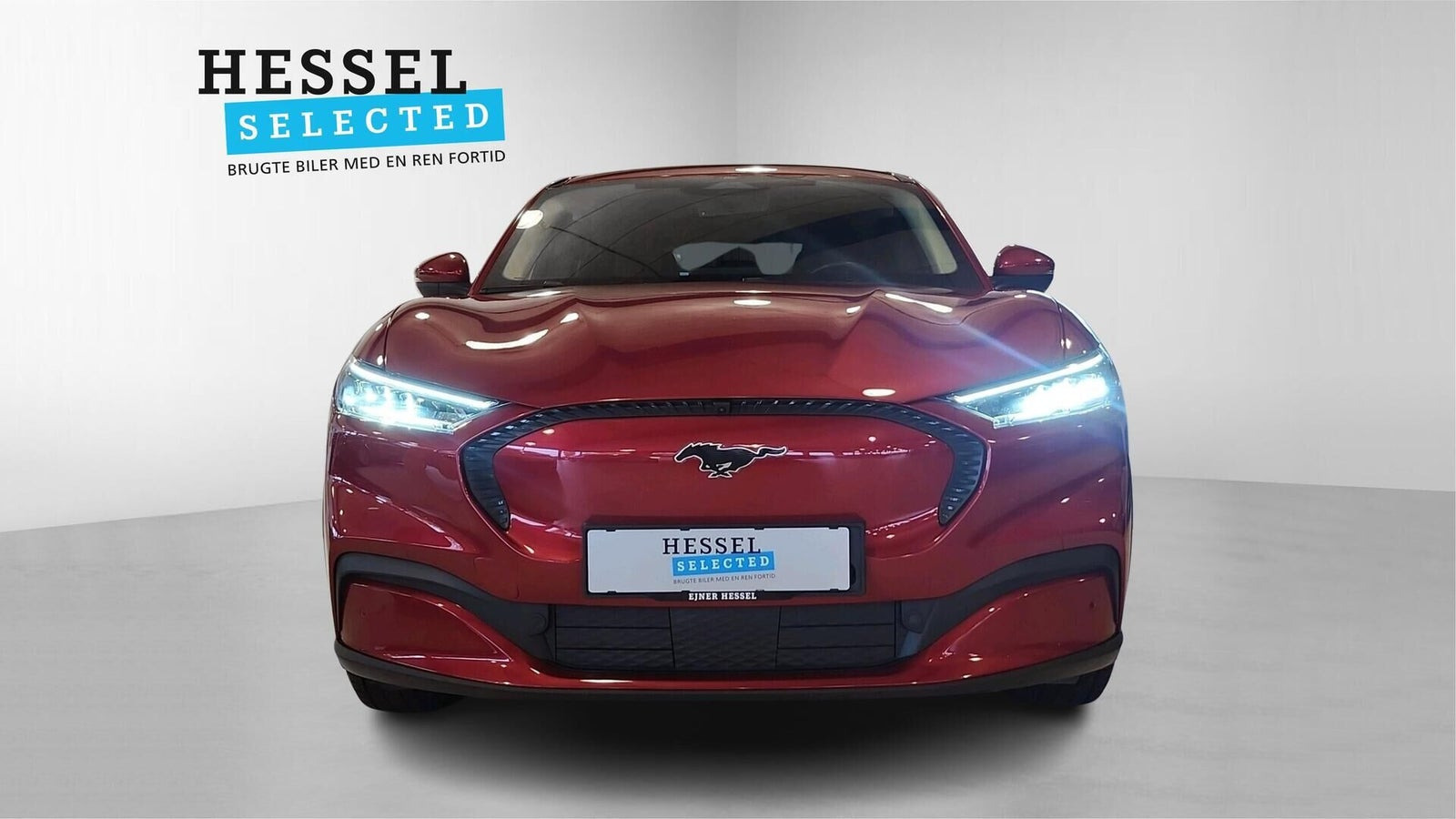 Rød Ford Mustang Mach-E fra 2021