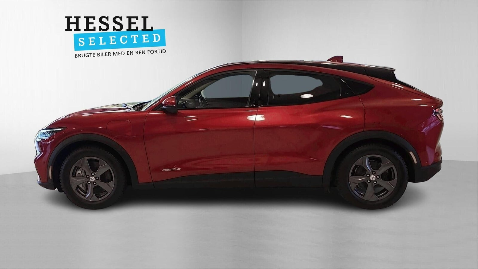 Rød Ford Mustang Mach-E fra 2021