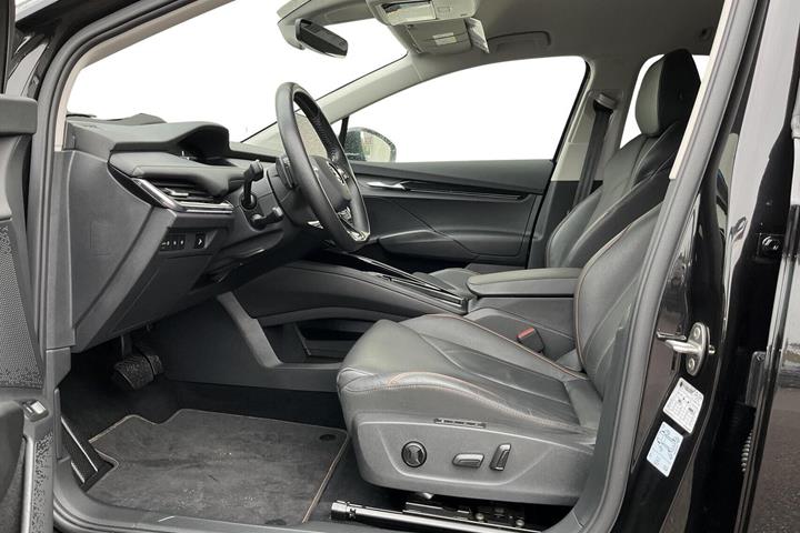 Sort Skoda Enyaq fra 2022