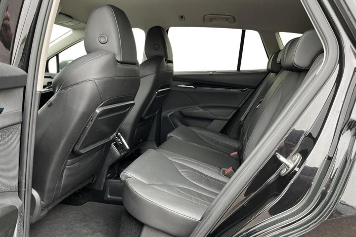 Sort Skoda Enyaq fra 2022