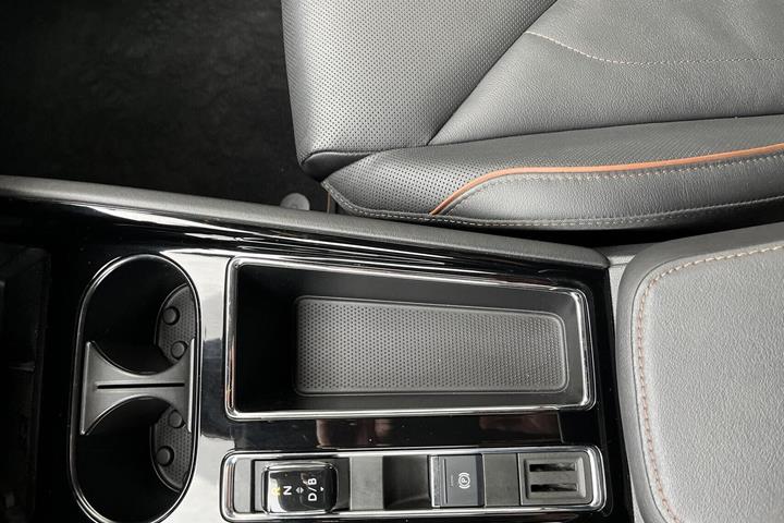 Sort Skoda Enyaq fra 2022