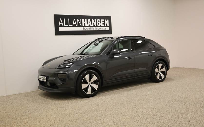 Porsche Macan 4