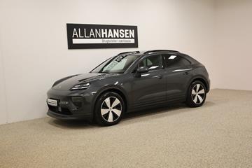 Porsche Macan 4