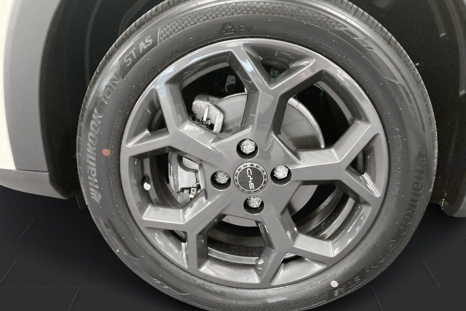 Hvid BYD Dolphin Surf fra 2025
