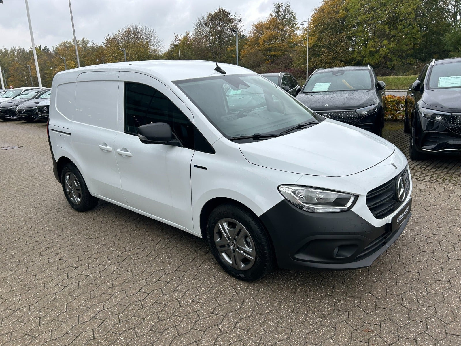 Grøn Mercedes eCitan fra 2026