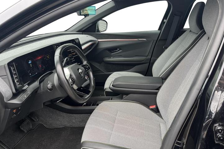 Sort Renault Megane E-Tech fra 2023