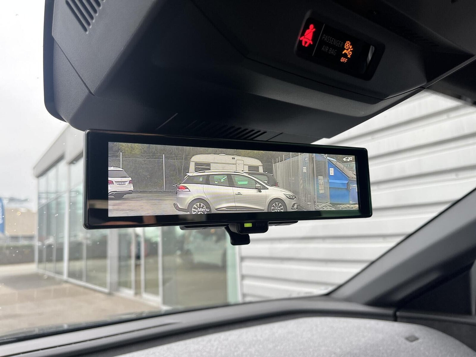 Sort Renault Megane E-Tech fra 2023