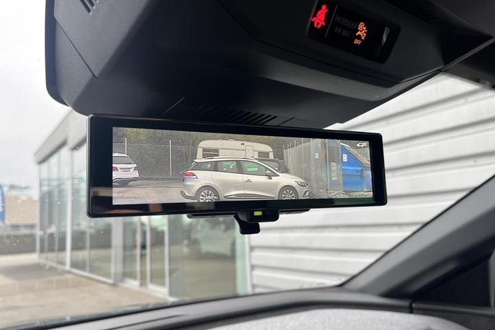 Sort Renault Megane E-Tech fra 2023