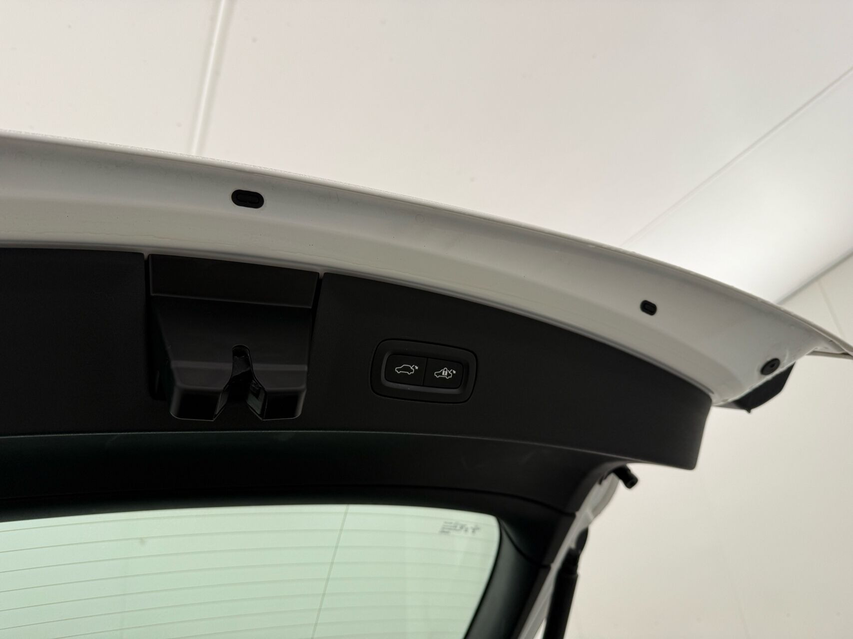 Hvid Polestar 2 fra 2022