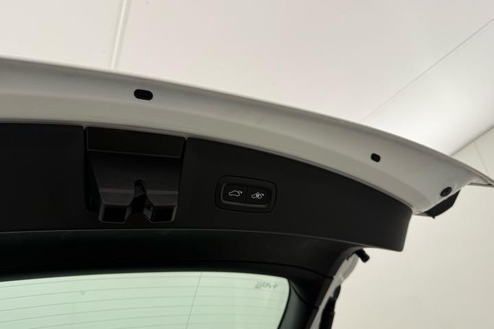 Hvid Polestar 2 fra 2022