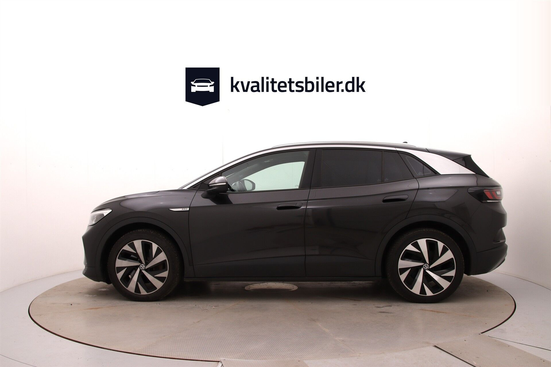 Grå VW ID.4 fra 2021