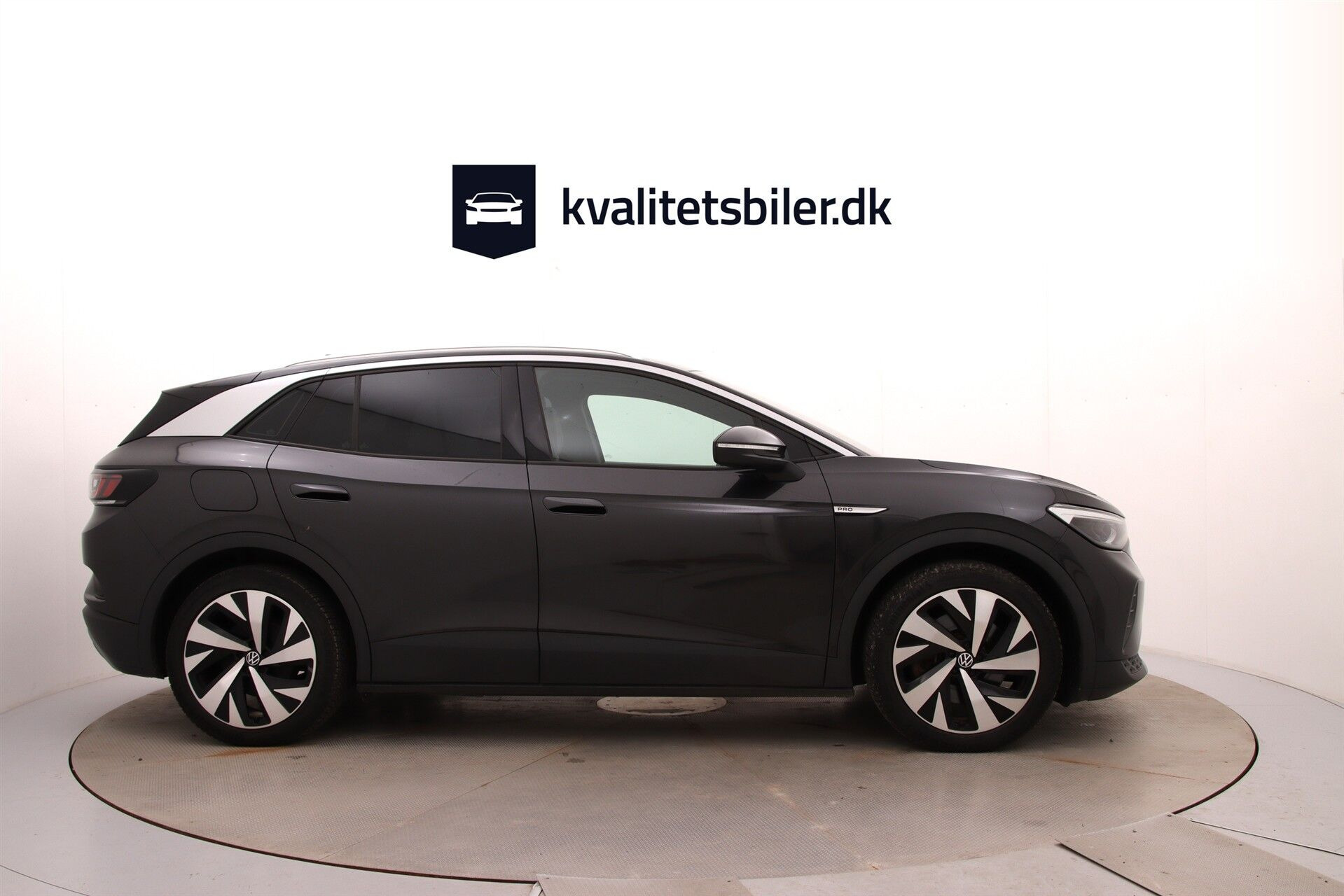 Grå VW ID.4 fra 2021