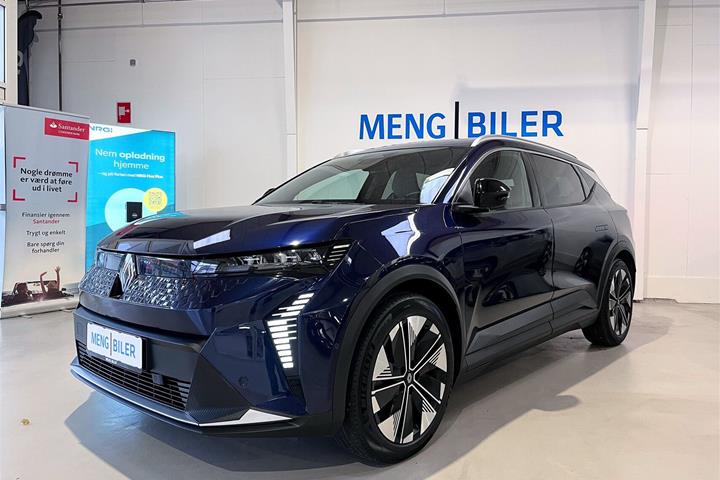 Blå Renault Scénic fra 2024