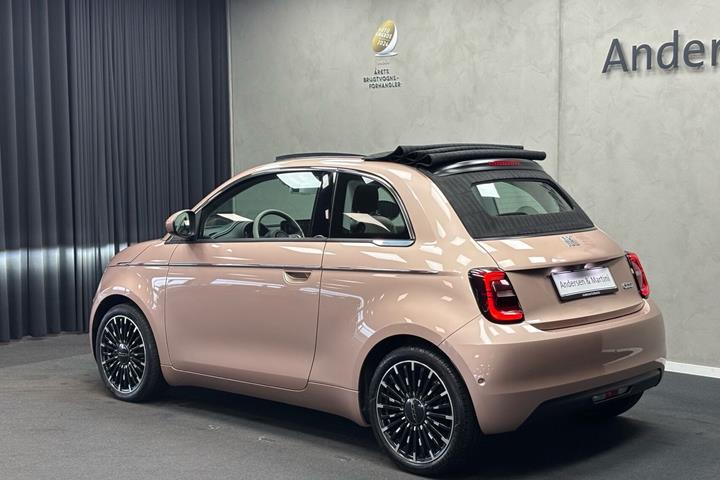 undefined Fiat 500e fra 2023