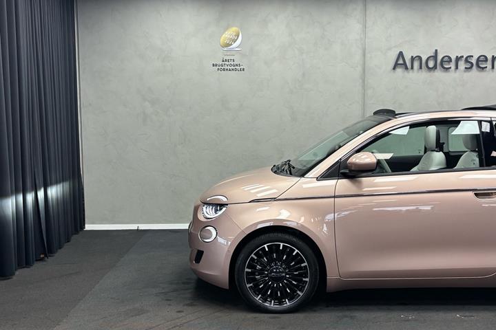 undefined Fiat 500e fra 2023