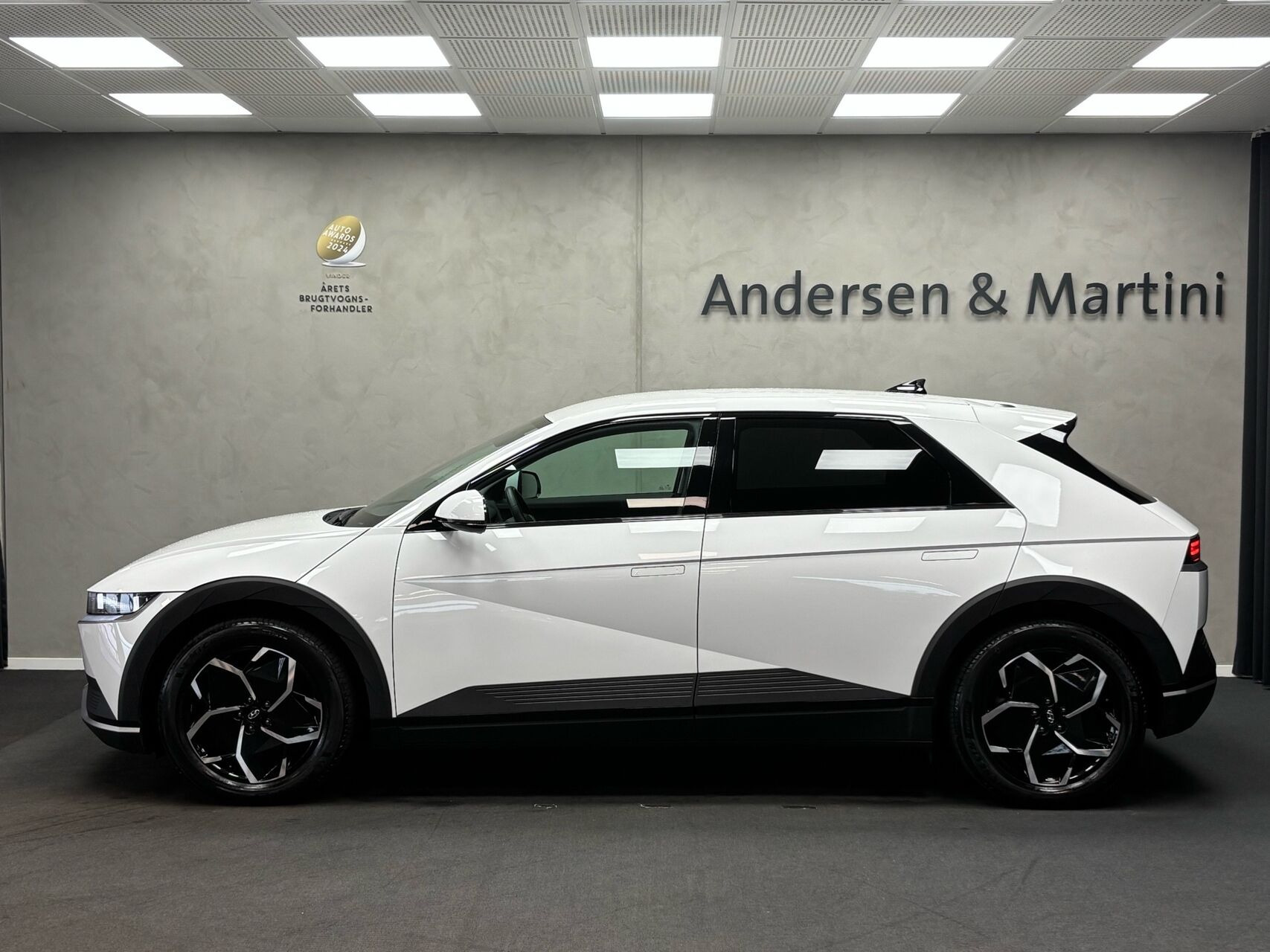 Hvid Hyundai Ioniq 5 fra 2024