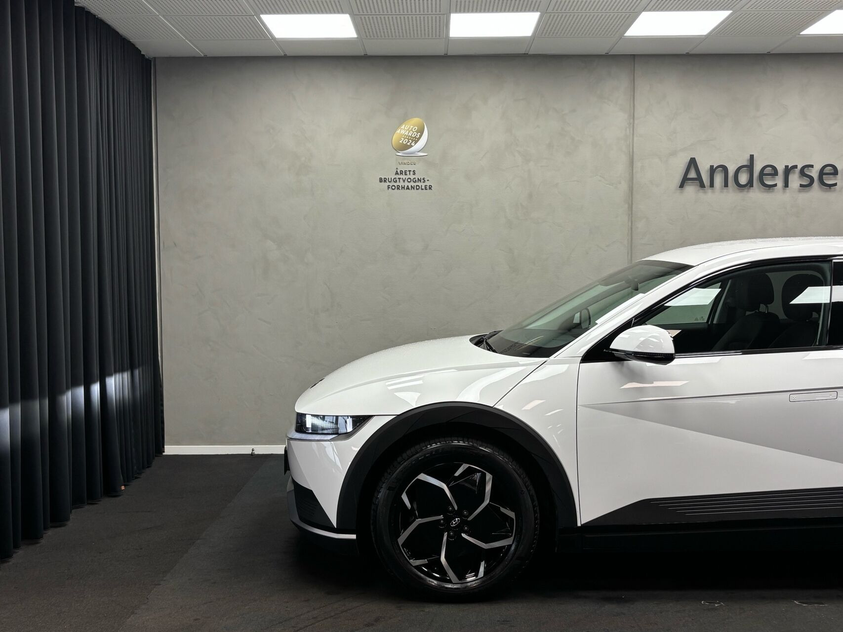 Hvid Hyundai Ioniq 5 fra 2024