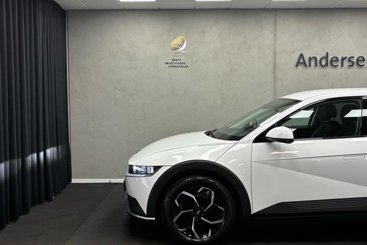 Hvid Hyundai Ioniq 5 fra 2024