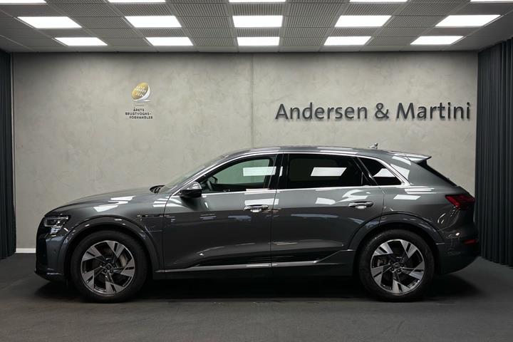 undefined Audi Q8 fra 2024