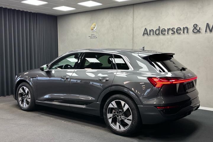 undefined Audi Q8 fra 2024