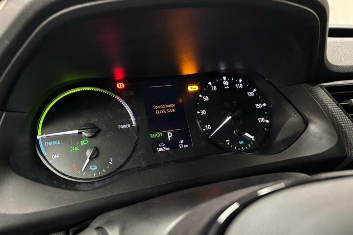 Hvid Nissan Townstar fra 2024