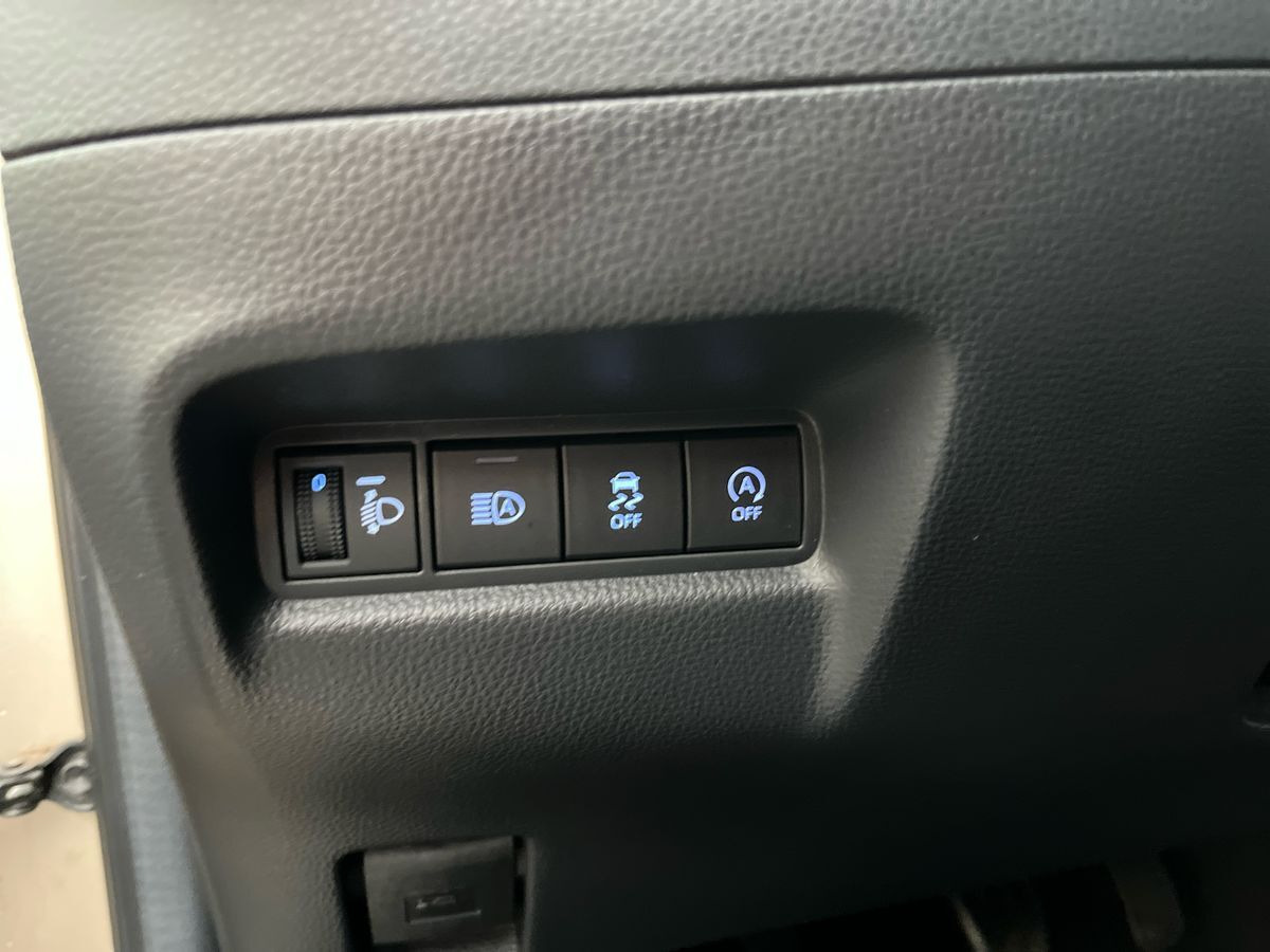 Beige Toyota Aygo X fra 2023