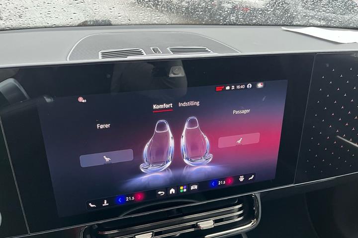 Sort Mercedes CLA250+ fra 2026