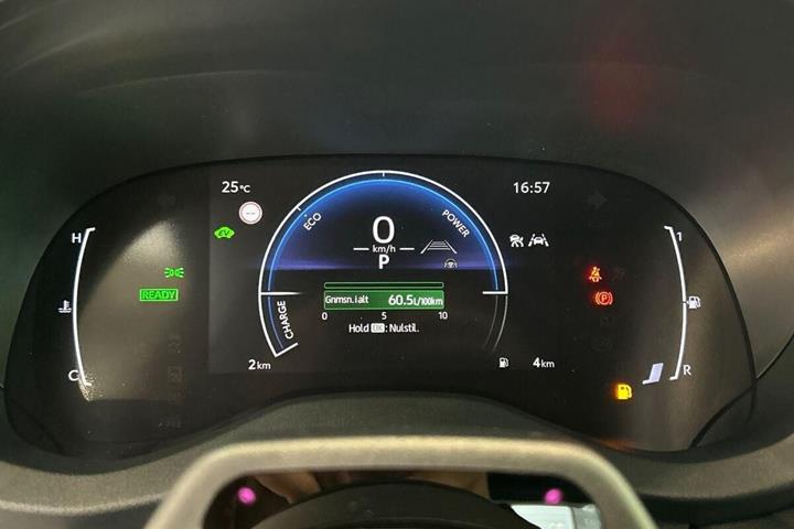 Grå Toyota Yaris Cross fra 2026