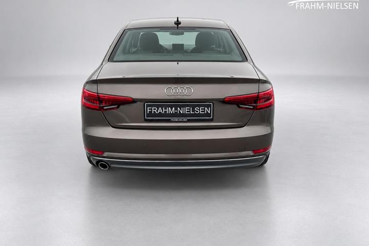 undefined Audi A4 fra 2016