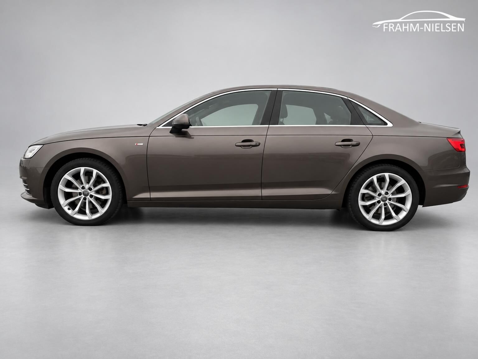 undefined Audi A4 fra 2016