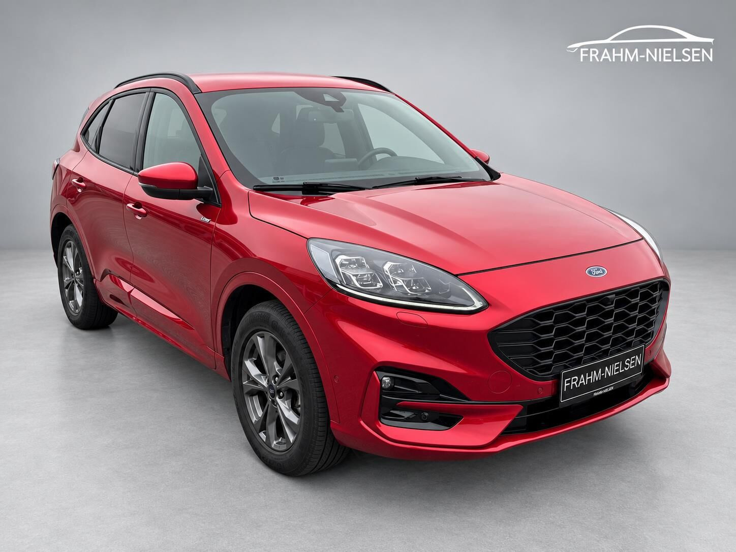 Rød Ford Kuga fra 2021