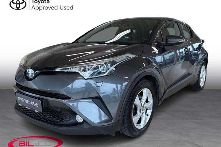 Grå Toyota C-HR fra 2018