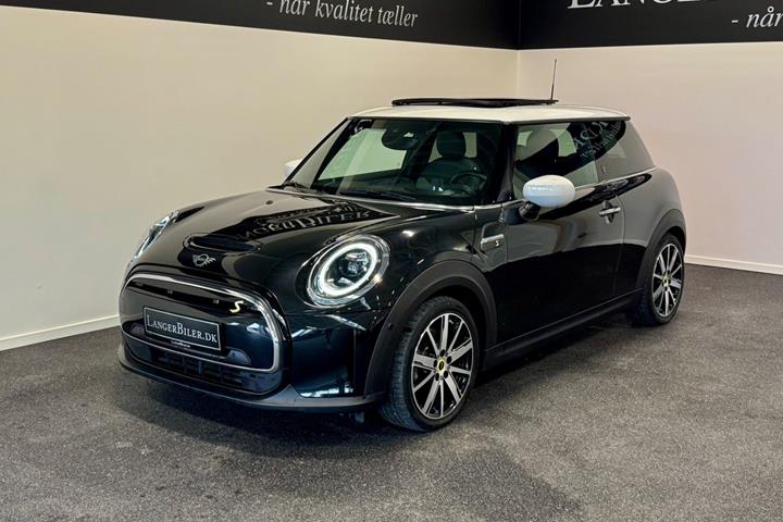 Sort Mini Cooper SE fra 2022
